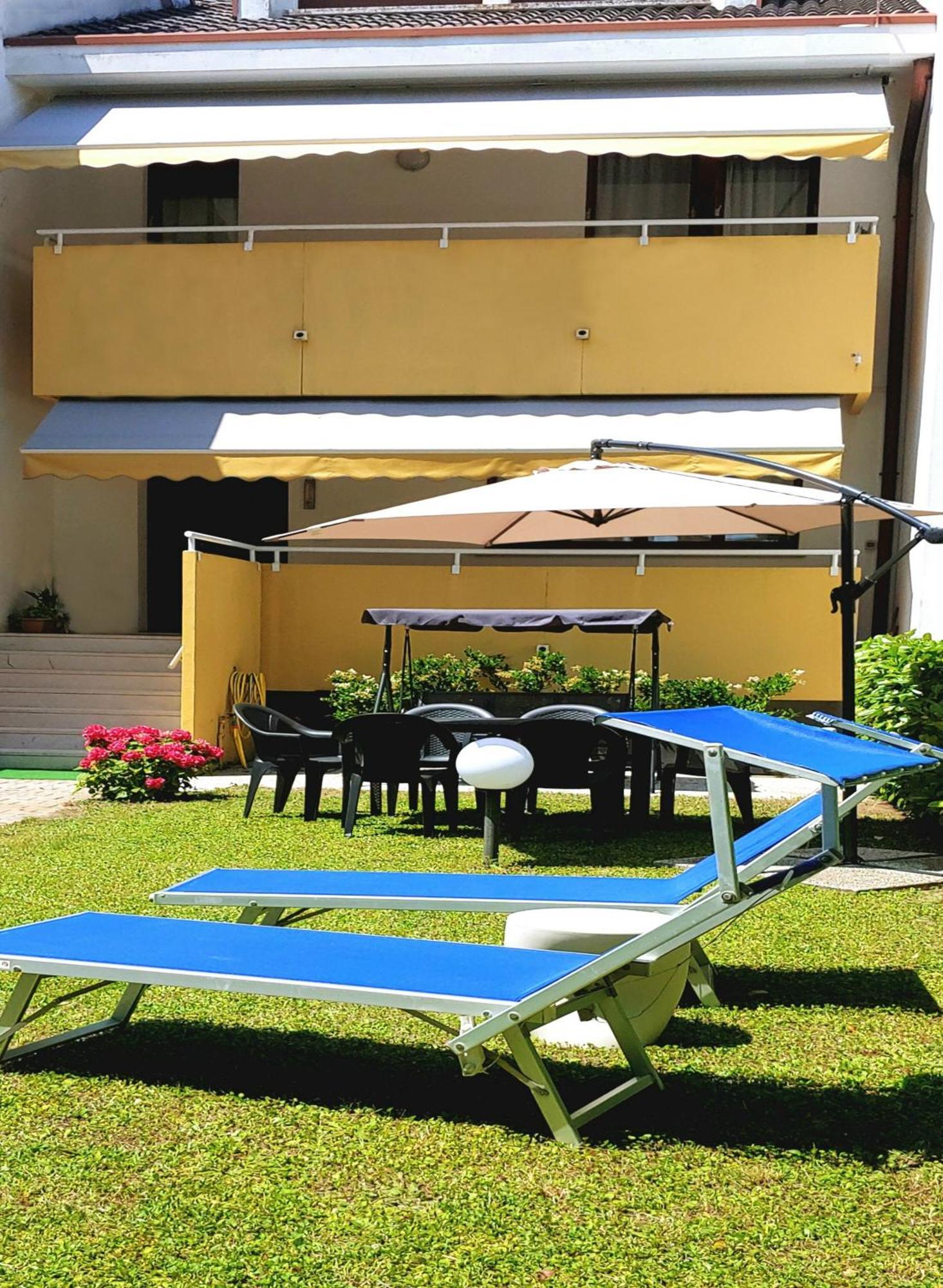 Casa A Schiera, A 150mt Dal Mare Ferienhaus